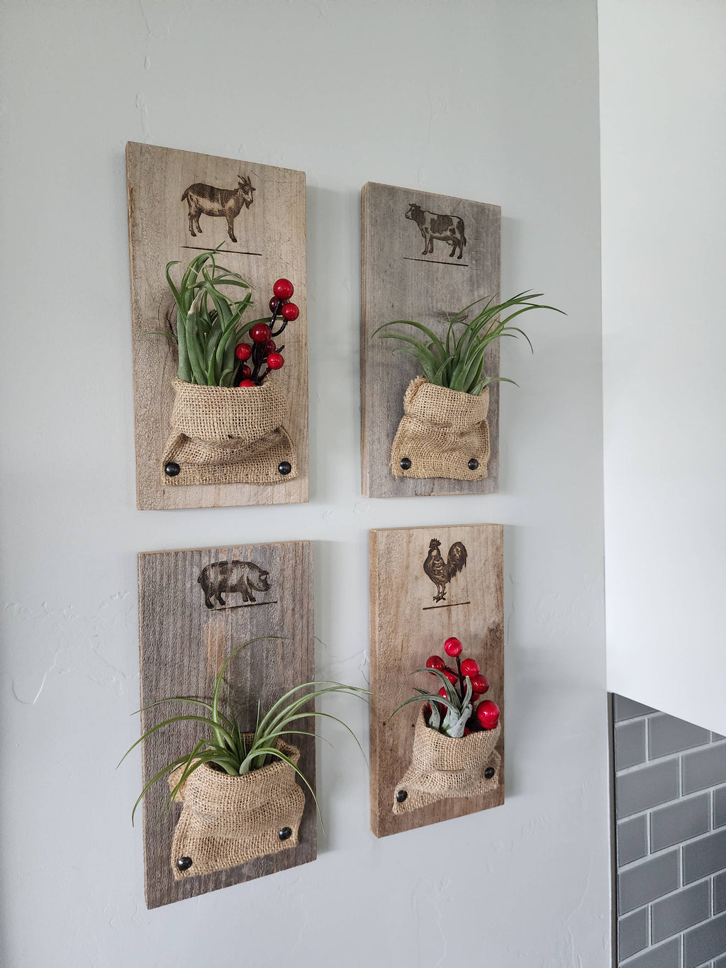 Burlap & Wood Farm Animal Wall Planter (Air Plants Included)