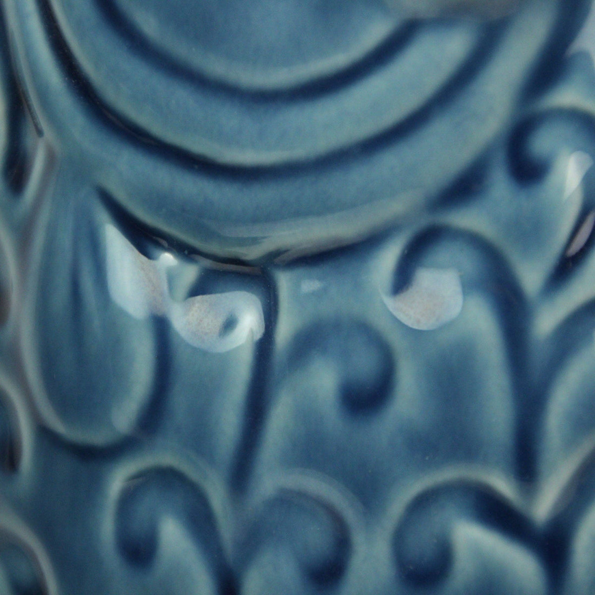 Fish Decorative Vase Set in Glossy Porcelain for Coastal Tabletop Decor